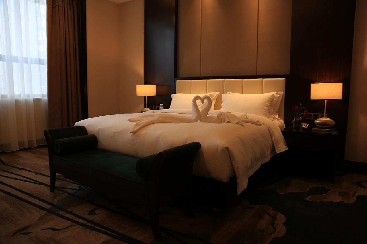 The Huiting Collection Hotel Wuhan Bagian luar foto